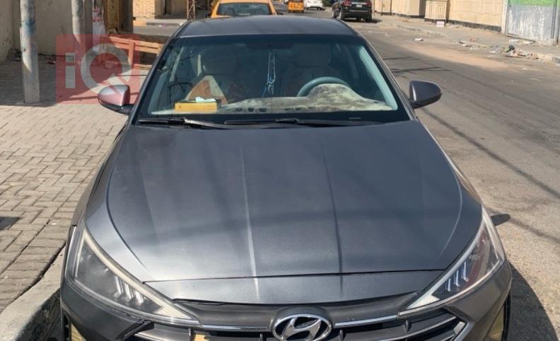 هیوندای ئەلەنترا